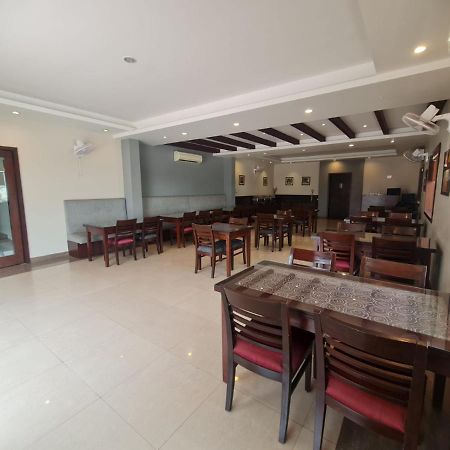 Hotel Lemon Park Haldwani Luaran gambar