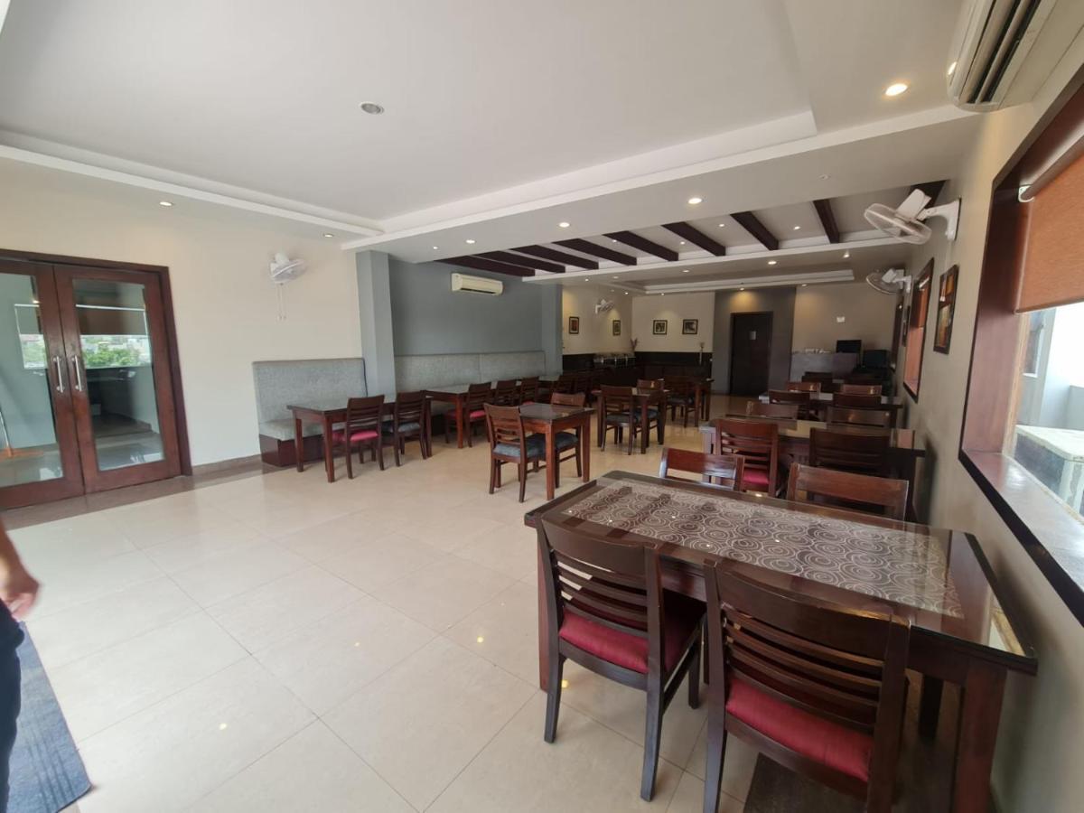 Hotel Lemon Park Haldwani Luaran gambar