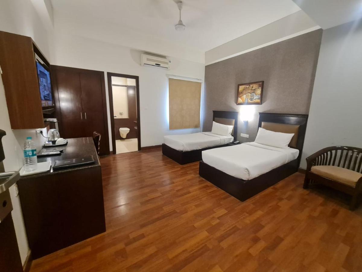 Hotel Lemon Park Haldwani Luaran gambar